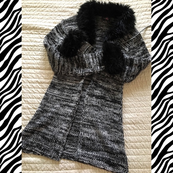 {Forever} Black & White Marl Fur-Trimmed Cardigan - Picture 2 of 8
